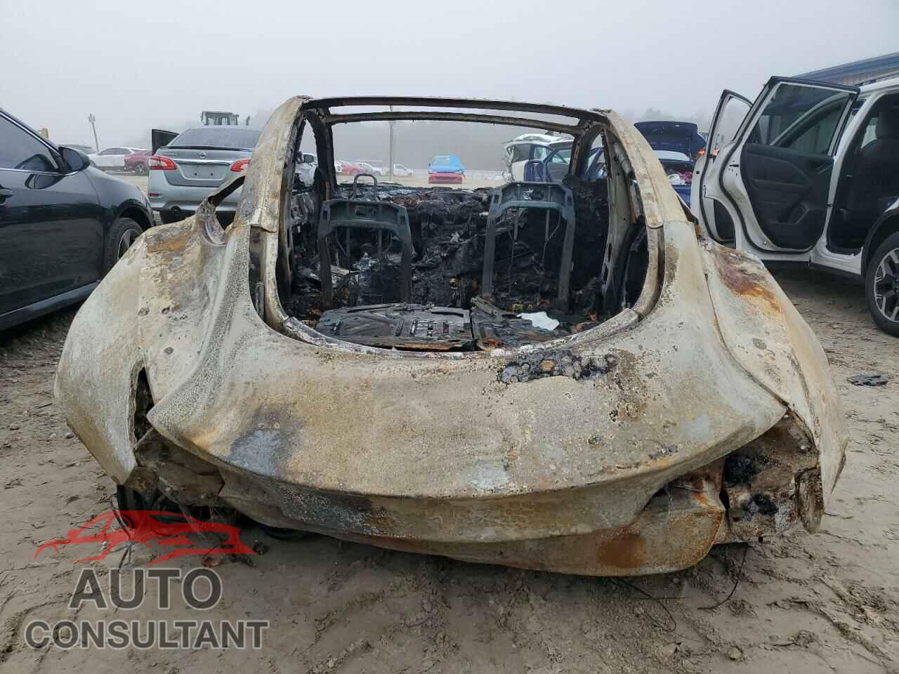 TESLA MODEL 3 2018 - 5YJ3E1EA1JF038880