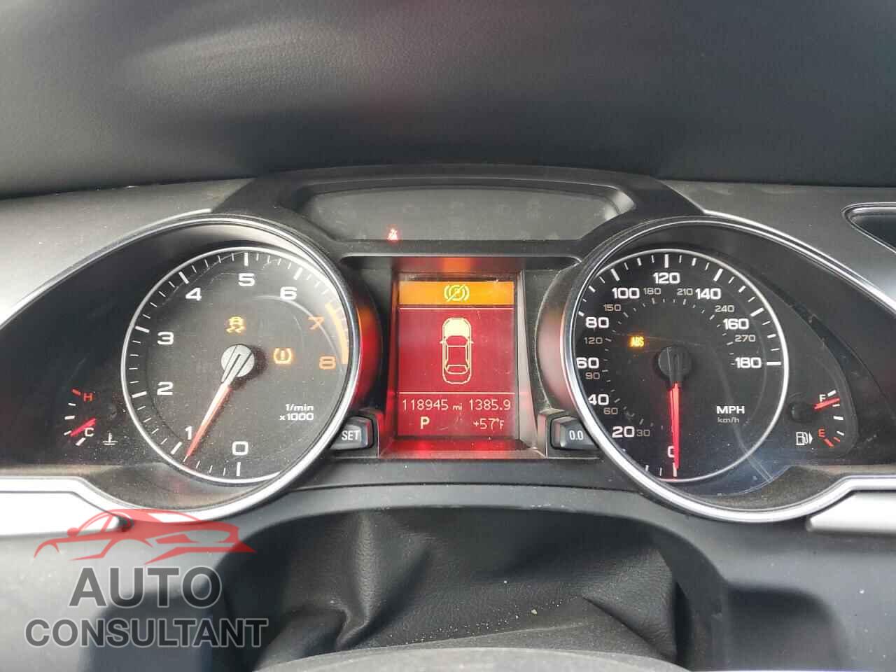 AUDI A5 2011 - WAUCFAFH3BN006926