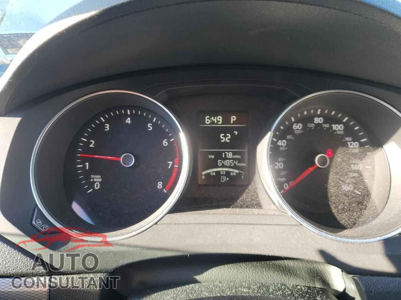 VOLKSWAGEN JETTA 2017 - 3VW2B7AJ9HM383090