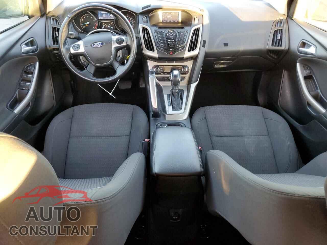 FORD FOCUS 2012 - 1FAHP3M20CL403657