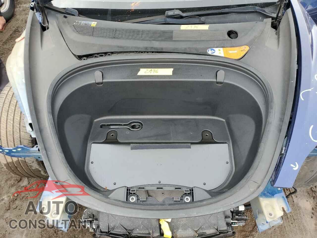 TESLA MODEL 3 2018 - 5YJ3E1EA5JF011813