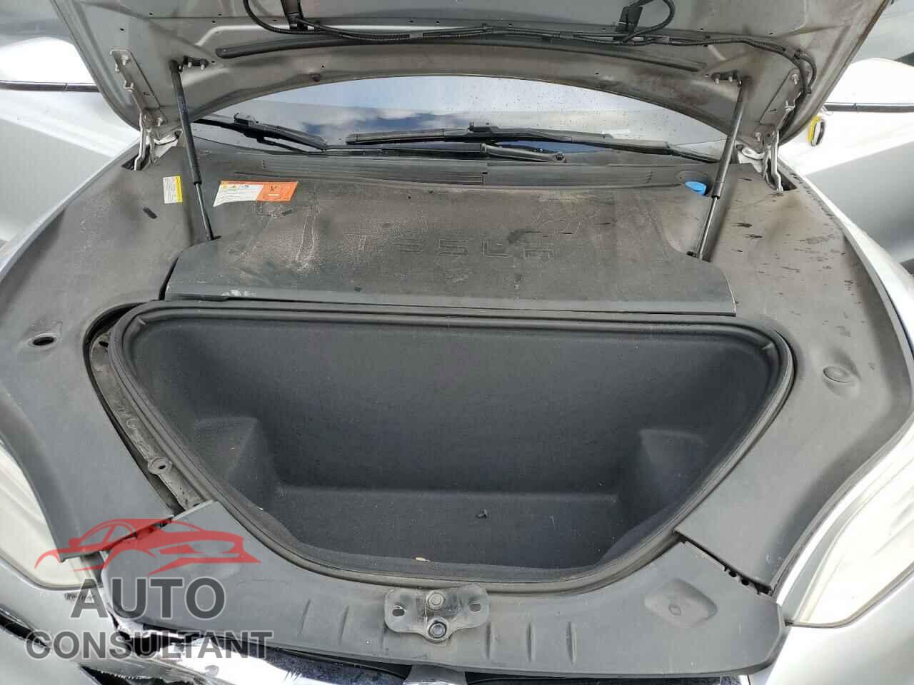 TESLA MODEL S 2017 - 5YJSA1E13HF193206