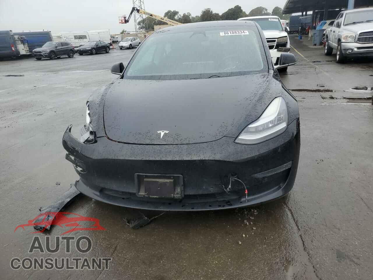 TESLA MODEL 3 2019 - 5YJ3E1EA5KF396162
