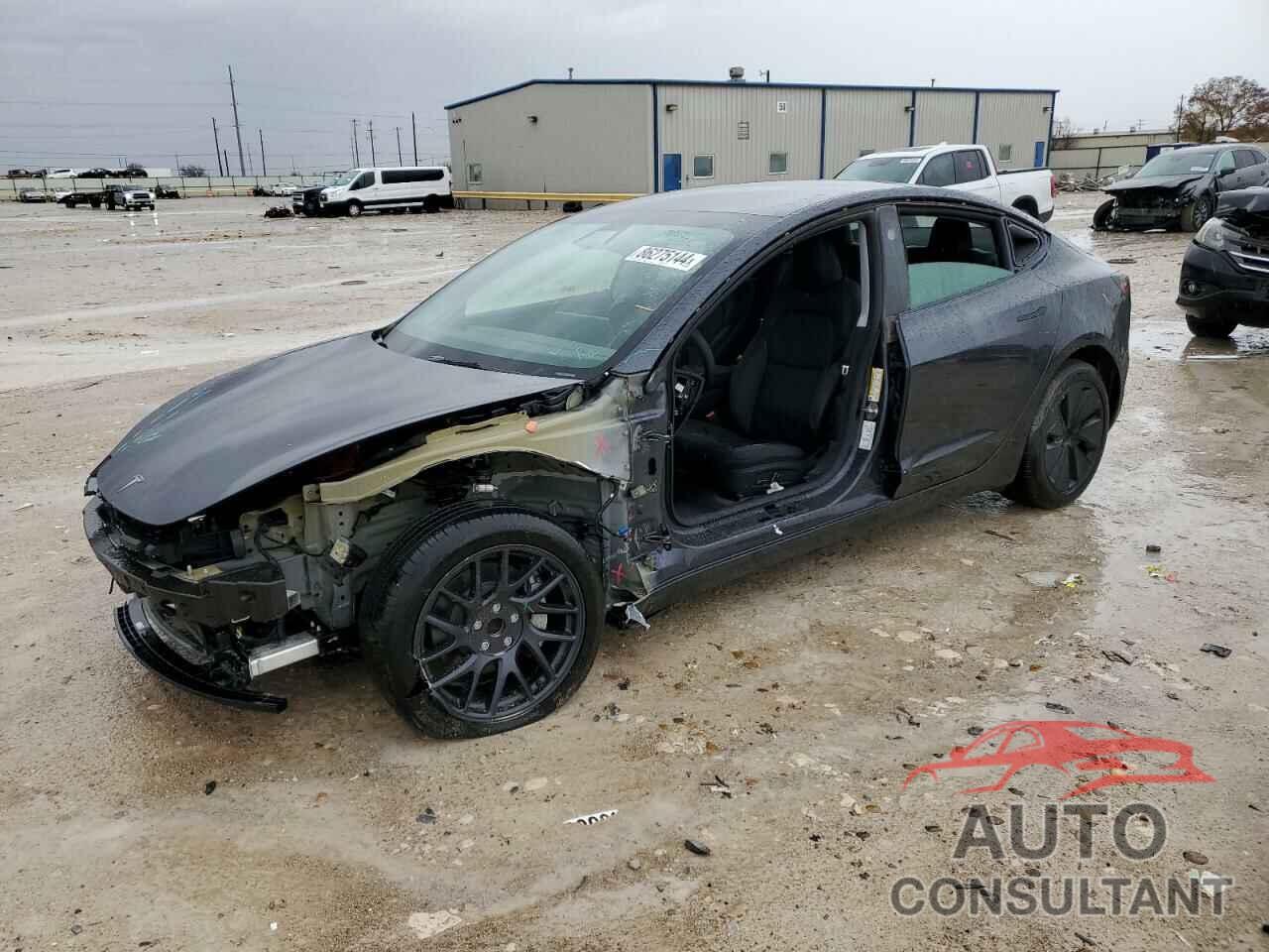 TESLA MODEL 3 2024 - 5YJ3E1EA7RF862989