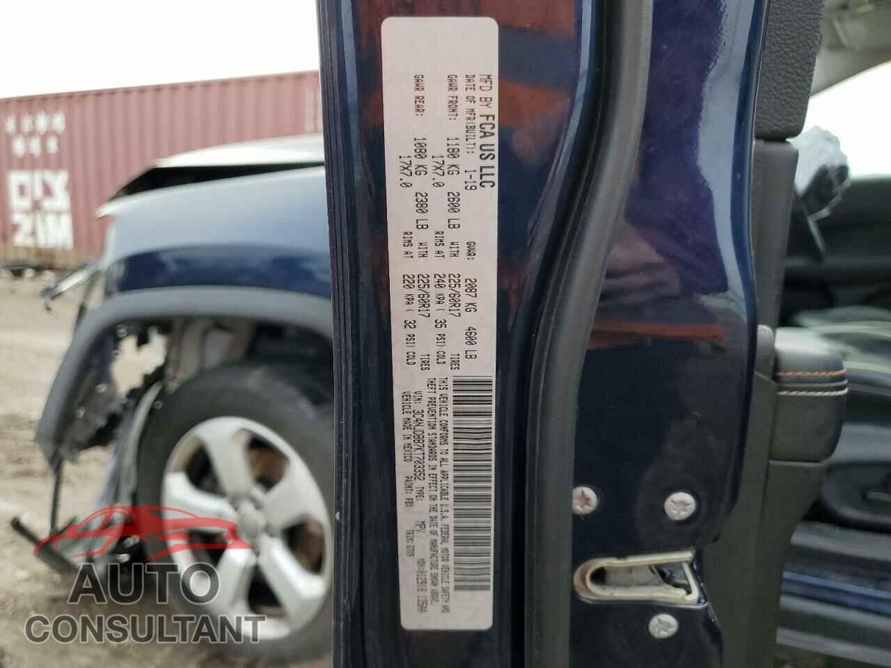 JEEP COMPASS 2019 - 3C4NJDBB7KT703352