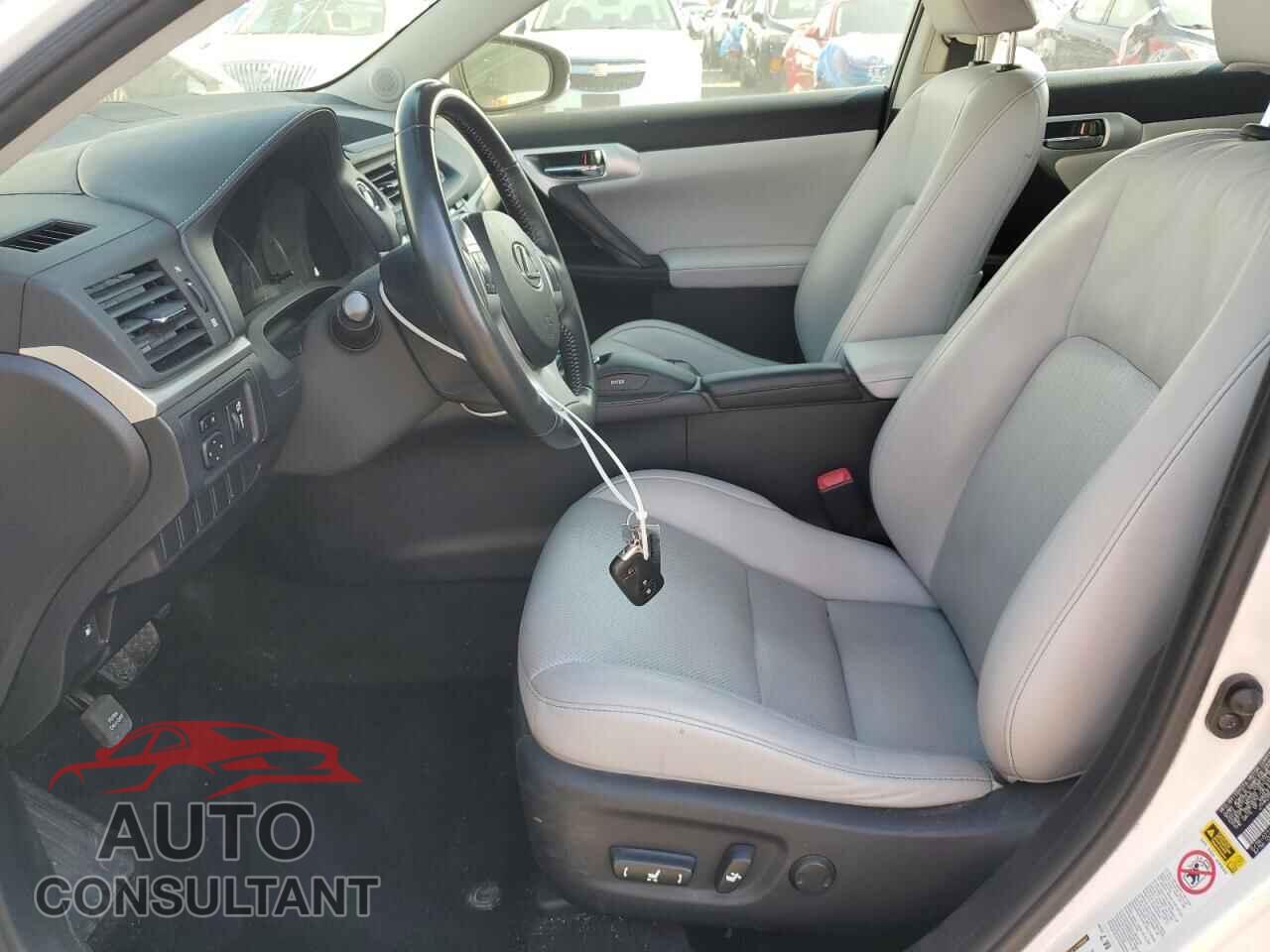 LEXUS CT 200 2013 - JTHKD5BH7D2149320