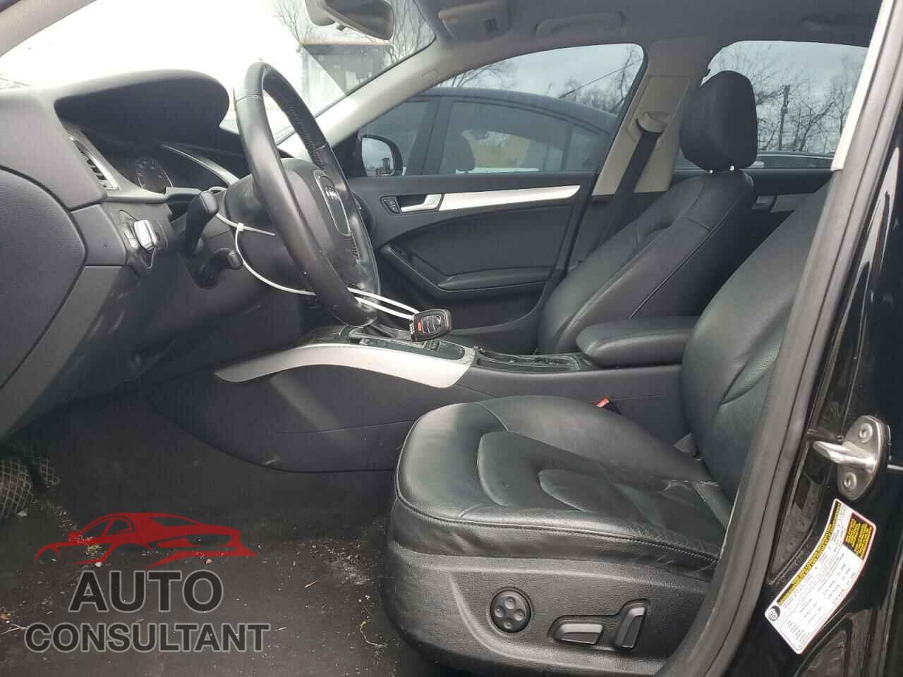 AUDI A4 2012 - WAUBFAFL7CN005151