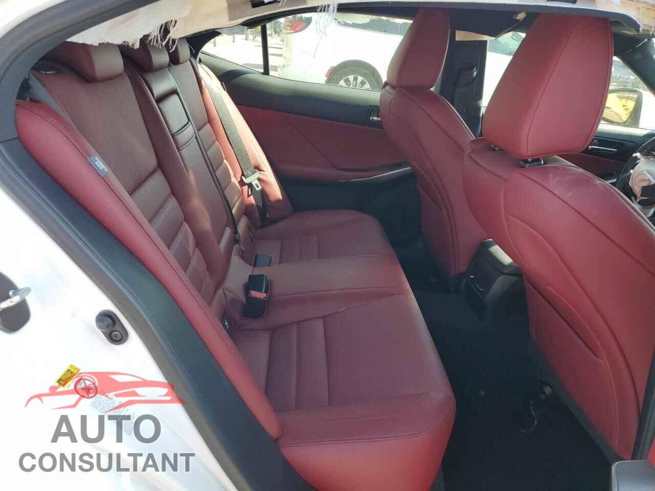 LEXUS IS 2016 - JTHBA1D2XG5032019