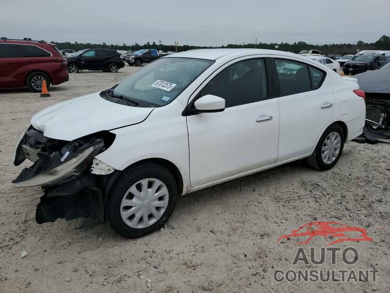 NISSAN VERSA 2017 - 3N1CN7AP9HL858152