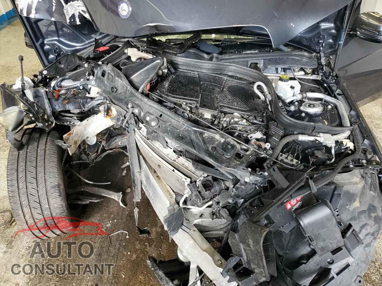 MERCEDES-BENZ E-CLASS 2015 - WDDHF5KB8FB124274