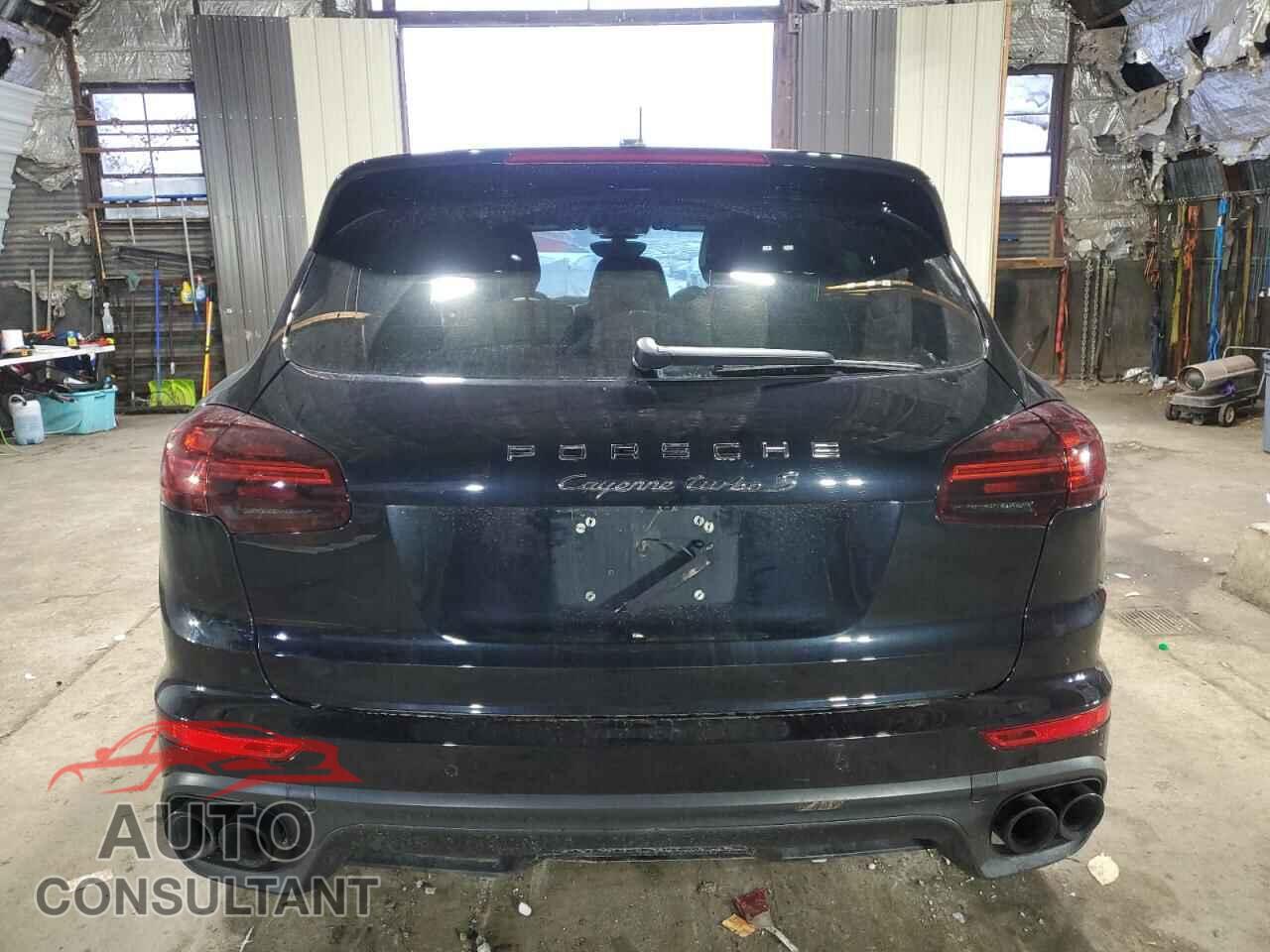 PORSCHE CAYENNE 2016 - WP1AC2A2XGLA86089