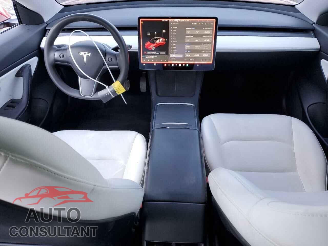 TESLA MODEL 3 2021 - 5YJ3E1EB3MF856141