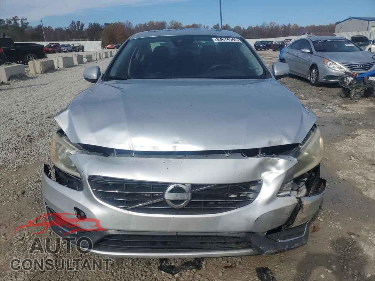 VOLVO S60 2015 - YV140MFB9F1308007