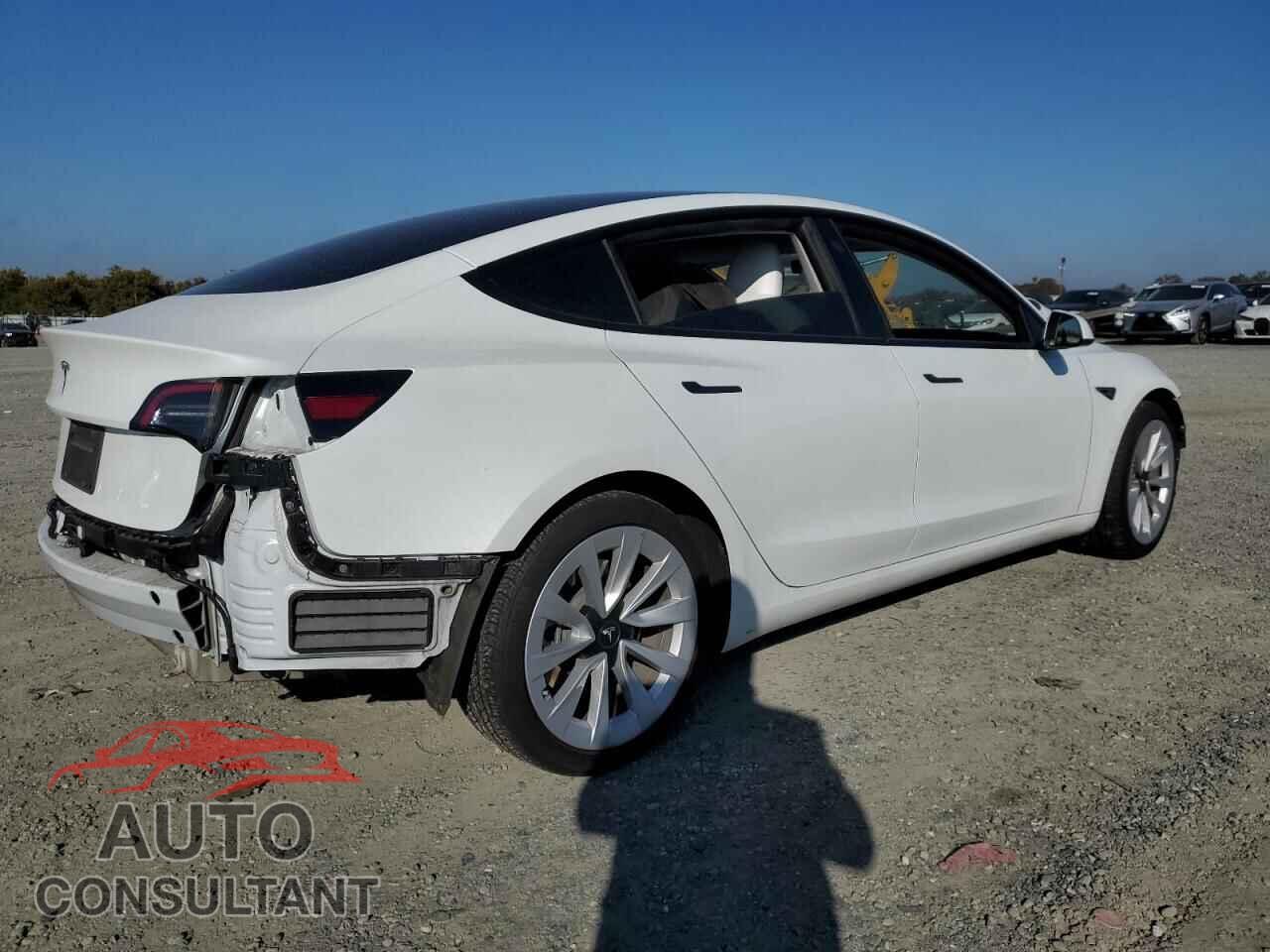 TESLA MODEL 3 2023 - 5YJ3E1EA5PF506182