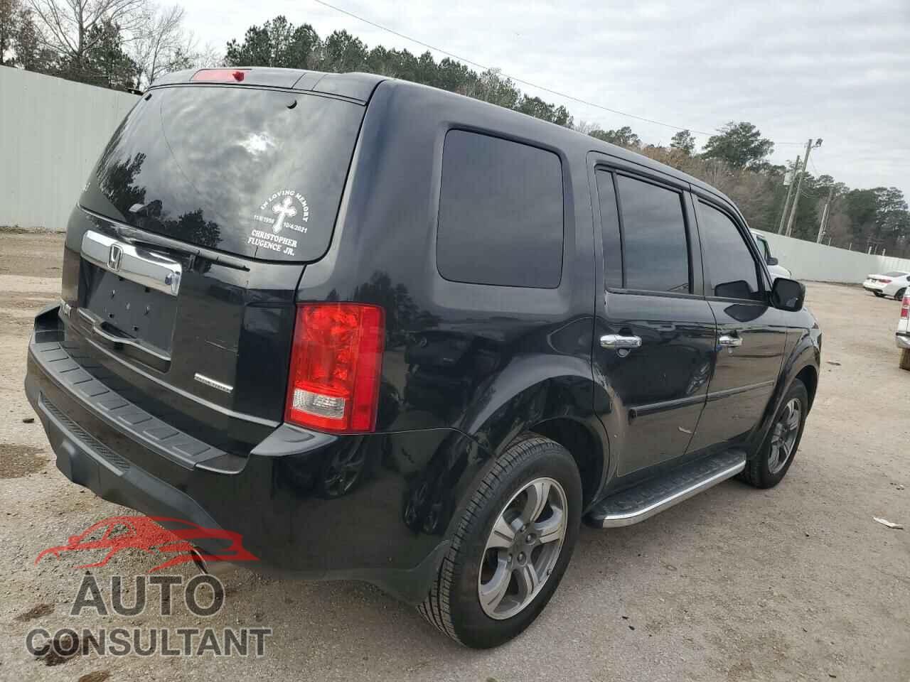 HONDA PILOT 2015 - 5FNYF3H39FB004494
