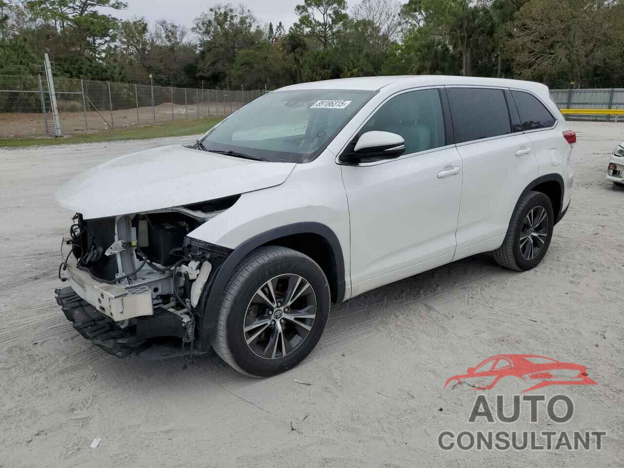TOYOTA HIGHLANDER 2018 - 5TDZZRFH6JS237895