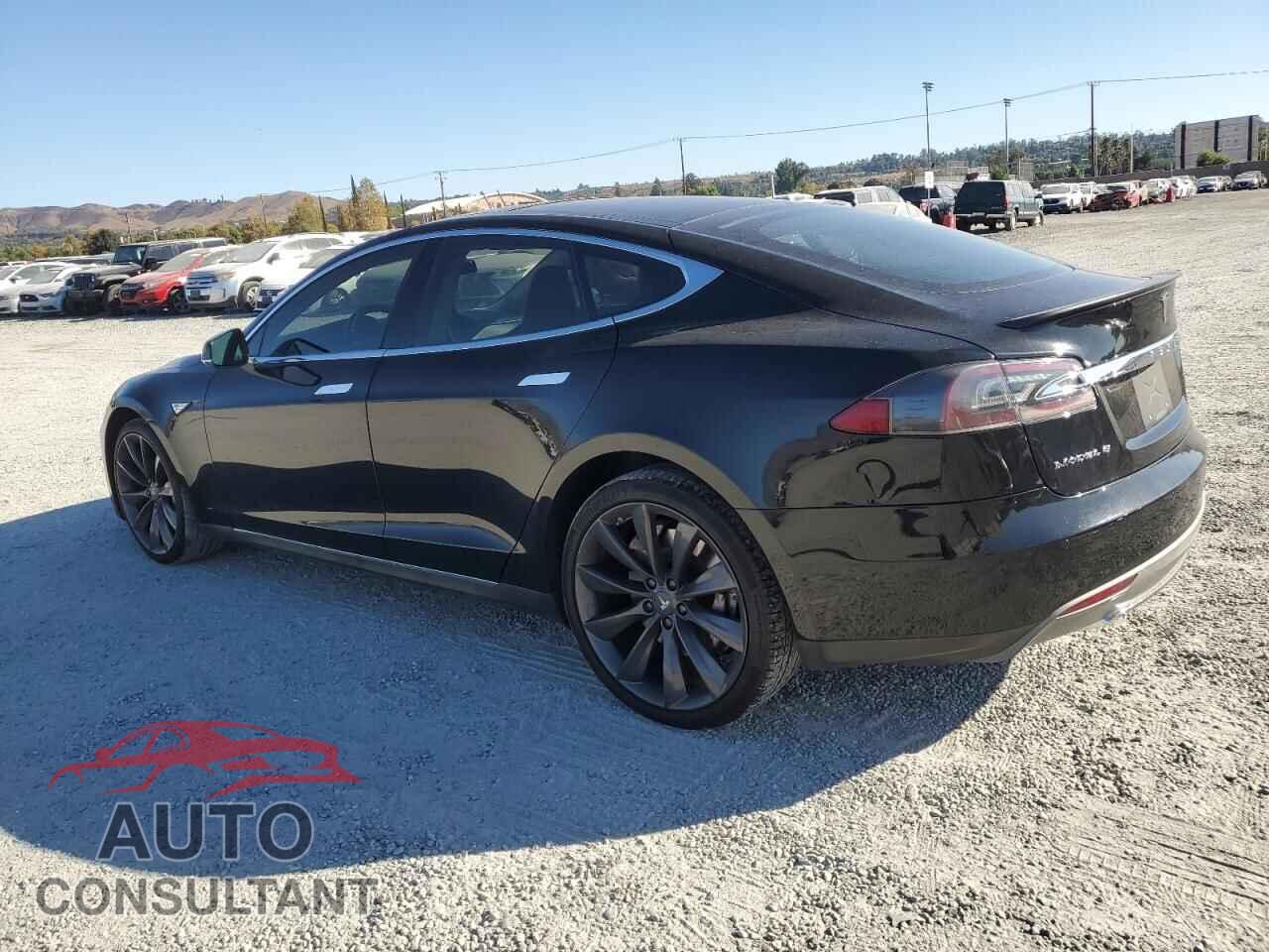 TESLA MODEL S 2013 - 5YJSA1DP4DFP21903