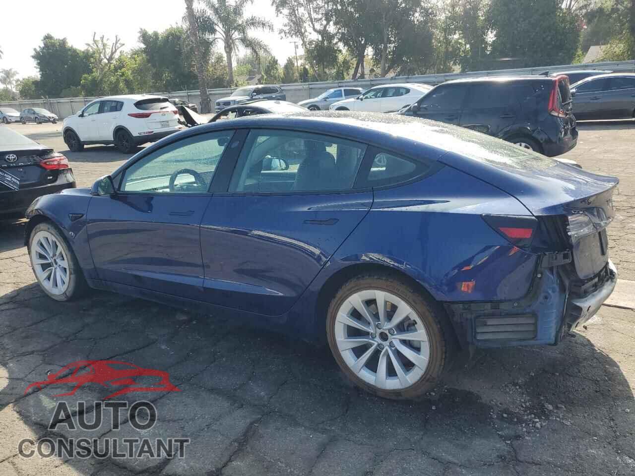 TESLA MODEL 3 2022 - 5YJ3E1EB8NF158268