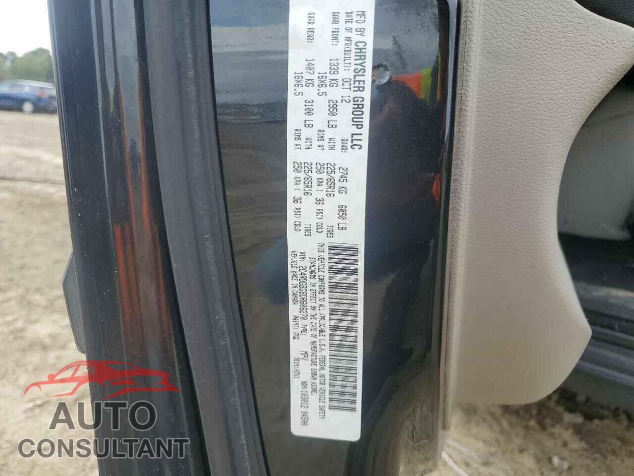 DODGE CARAVAN 2013 - 2C4RDGBG8DR606270