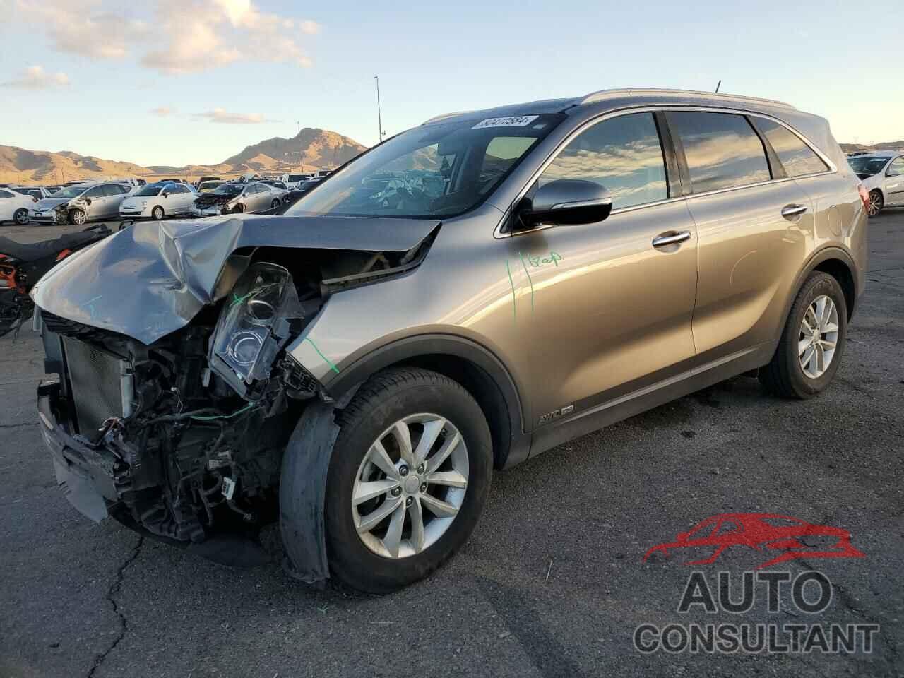 KIA SORENTO 2017 - 5XYPGDA56HG249694