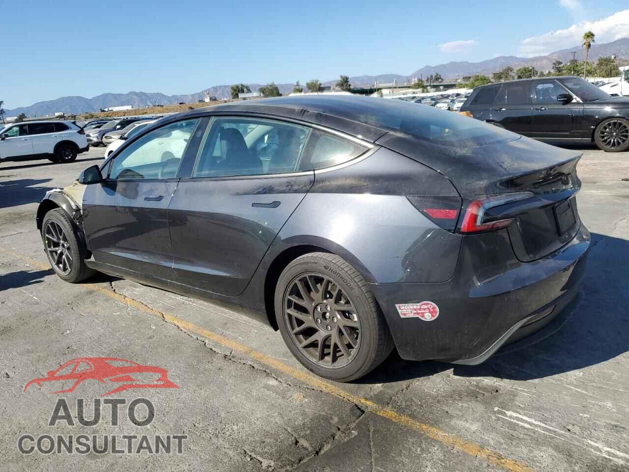 TESLA MODEL 3 2024 - 5YJ3E1EA2RF722848