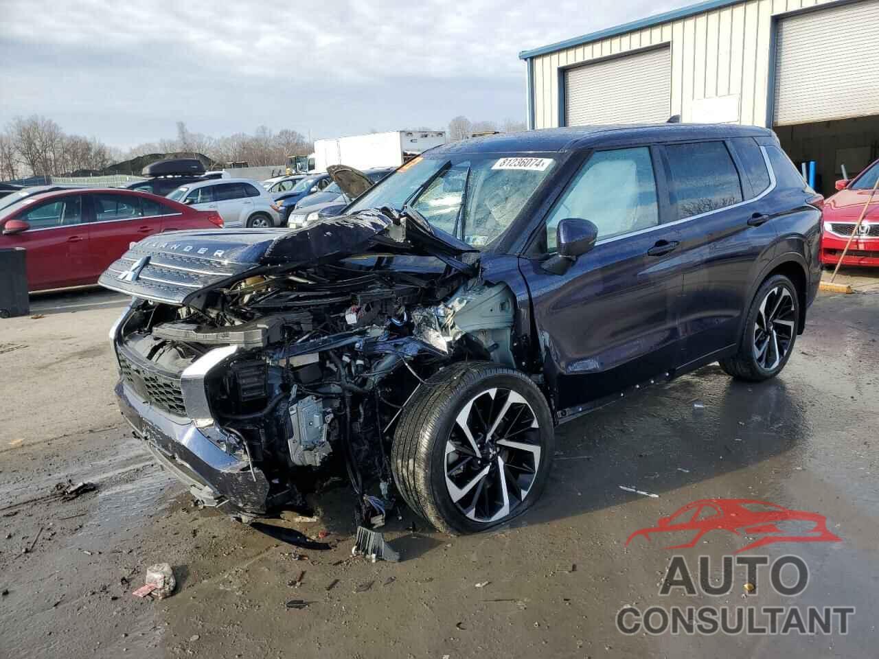 MITSUBISHI OUTLANDER 2023 - JA4J4UA89PZ013155