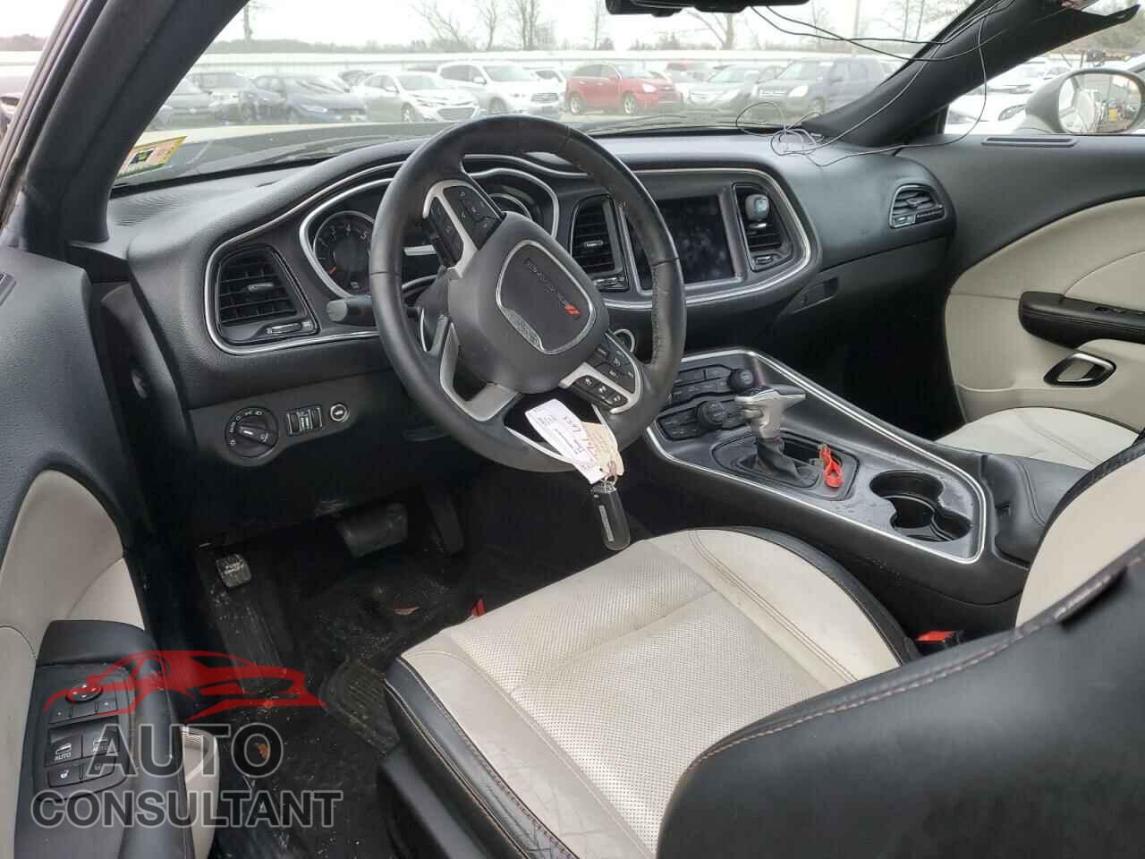 DODGE CHALLENGER 2017 - 2C3CDZGG7HH556049