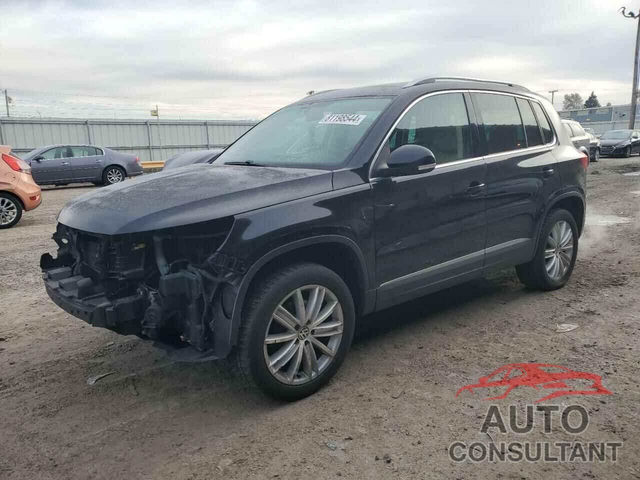 VOLKSWAGEN TIGUAN 2013 - WVGBV7AX4DW536768