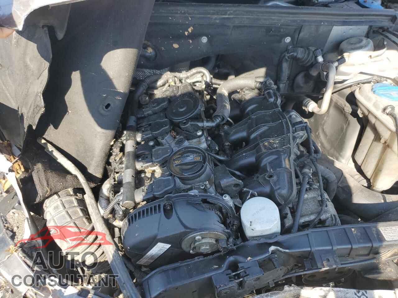 AUDI A5 2011 - WAURFAFR8BA063374
