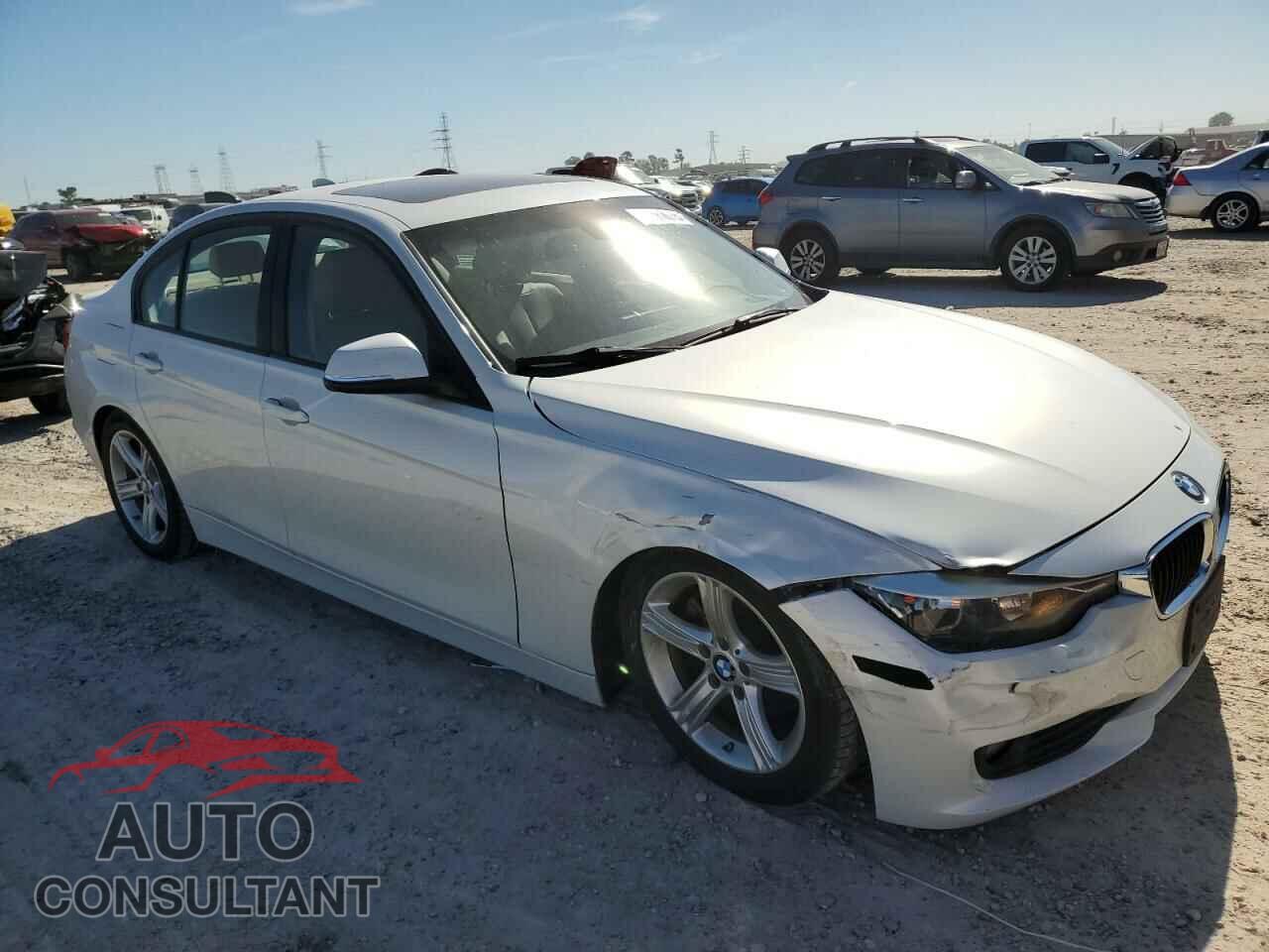 BMW 3 SERIES 2014 - WBA3B1G50ENS81013