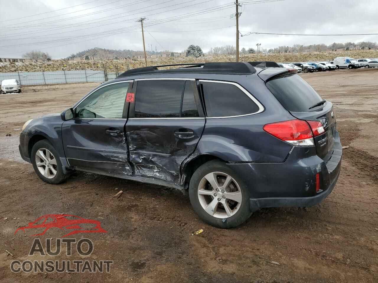 SUBARU OUTBACK 2013 - 4S4BRBKC2D3318512
