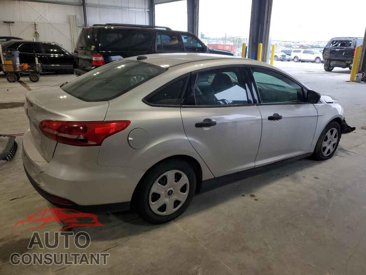 FORD FOCUS 2017 - 1FADP3E26HL256992