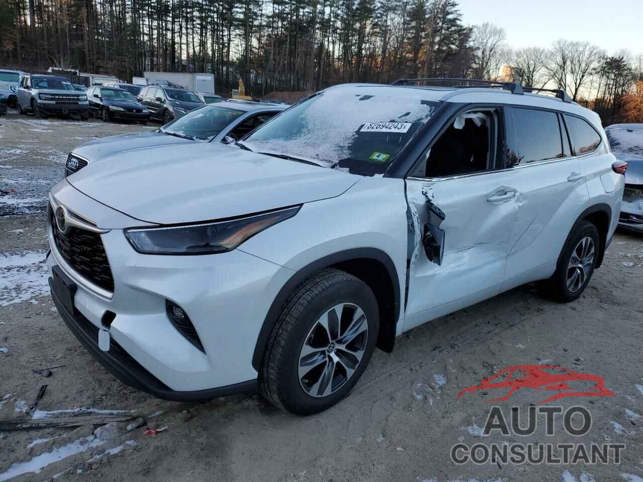 TOYOTA HIGHLANDER 2022 - 5TDGZRBH3NS252647