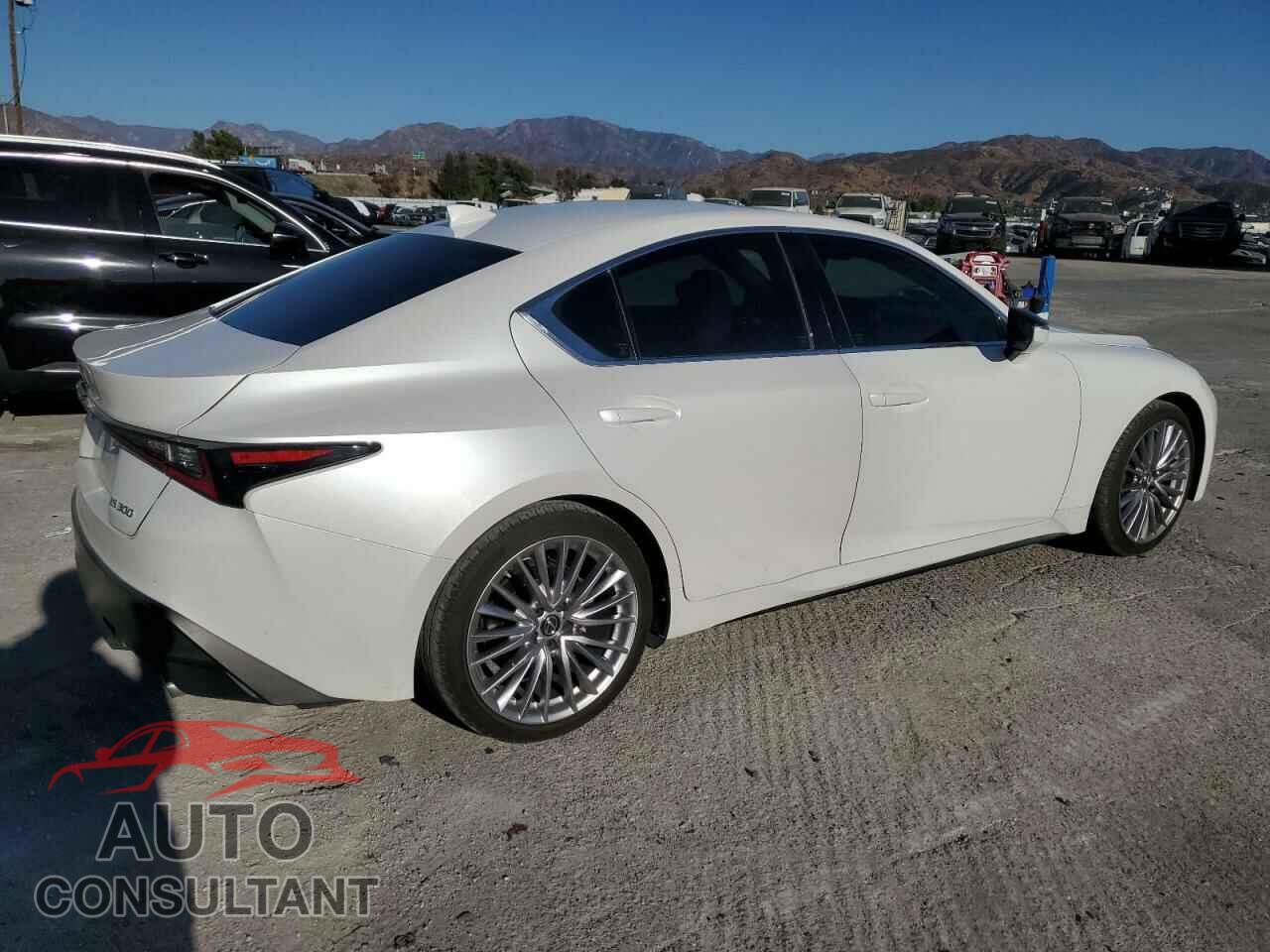 LEXUS IS 2022 - JTHDA1D26N5121155