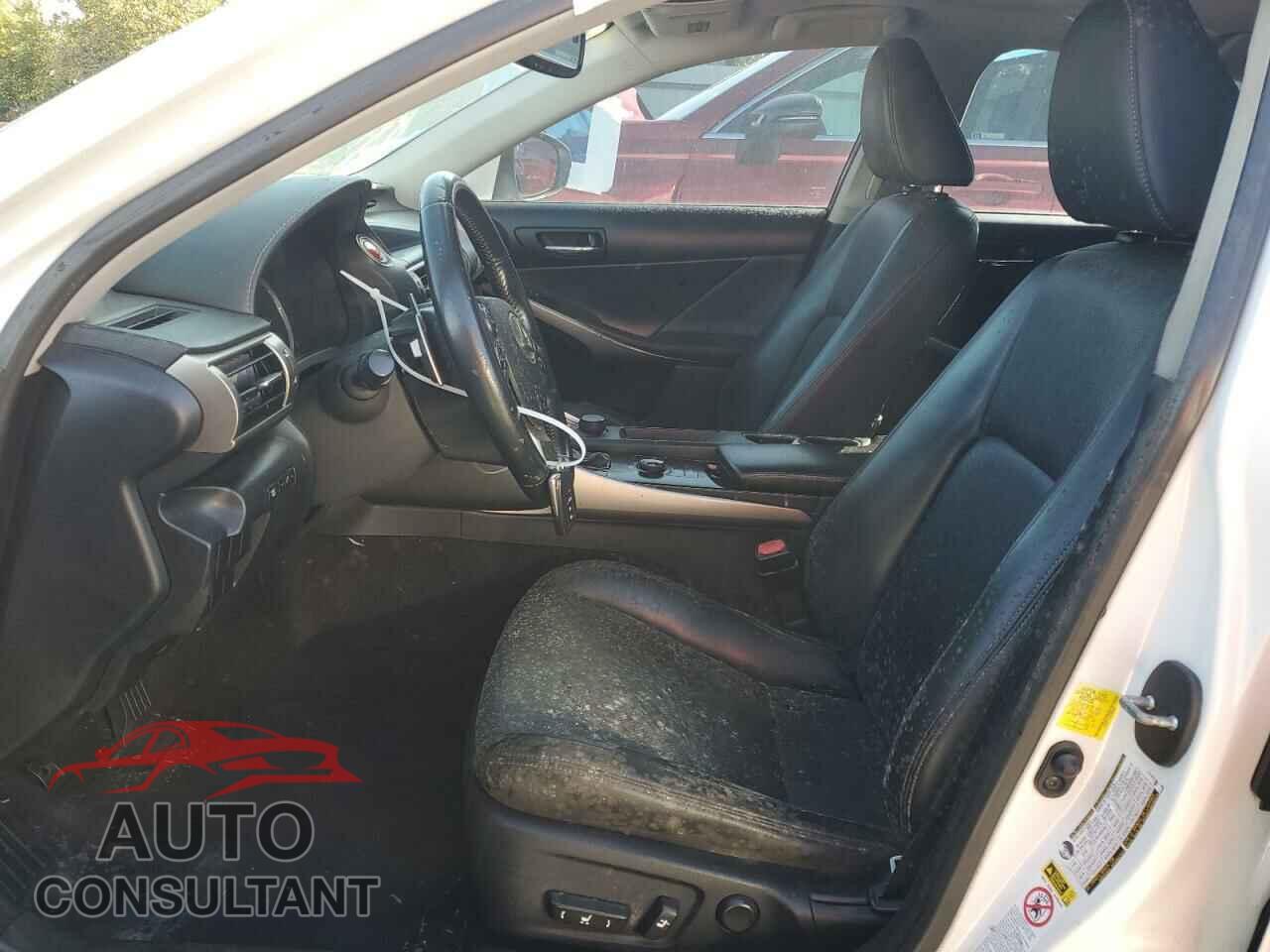 LEXUS IS 2014 - JTHBF1D25E5020634