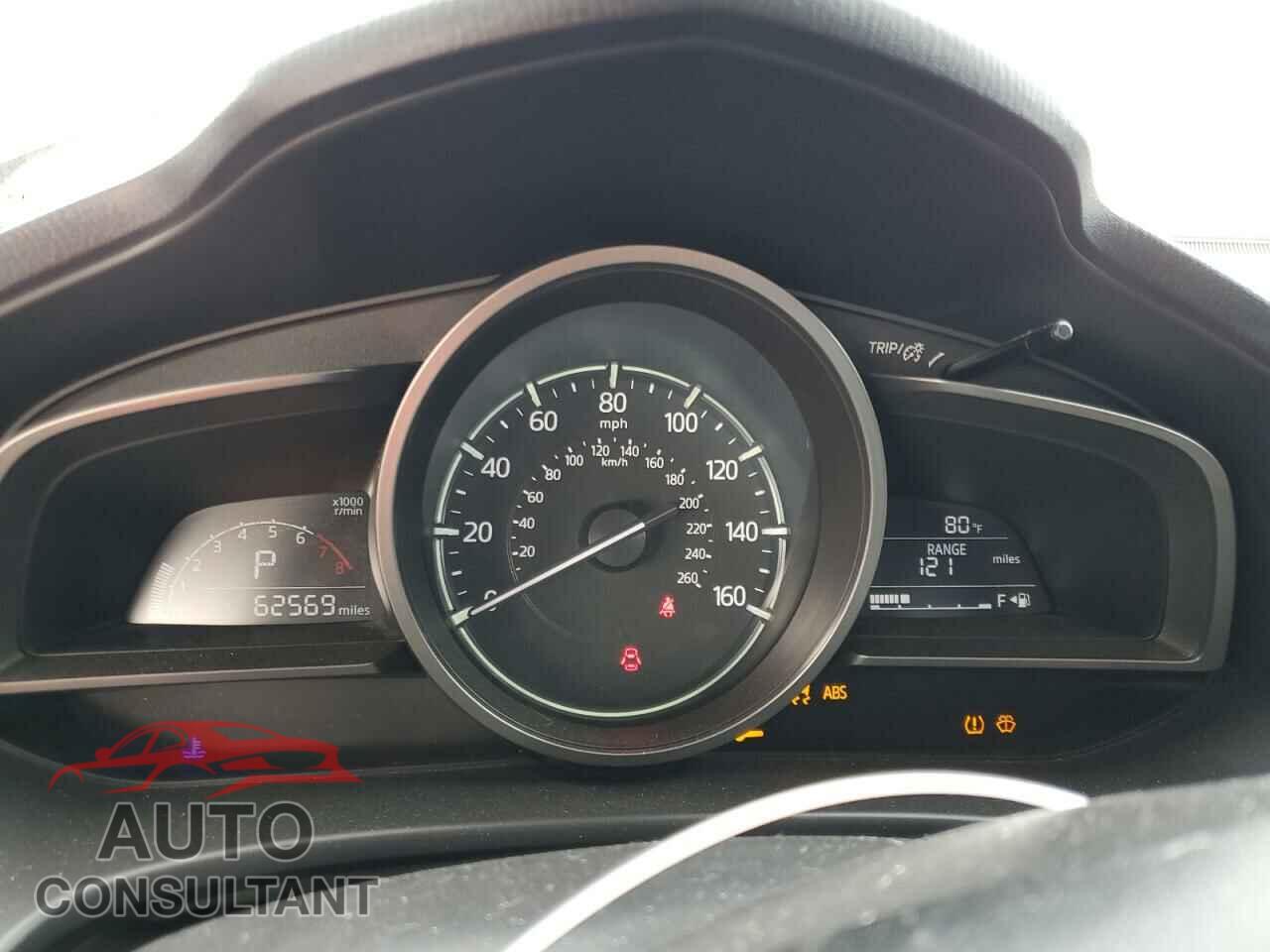 MAZDA 3 2017 - 3MZBN1U73HM106083