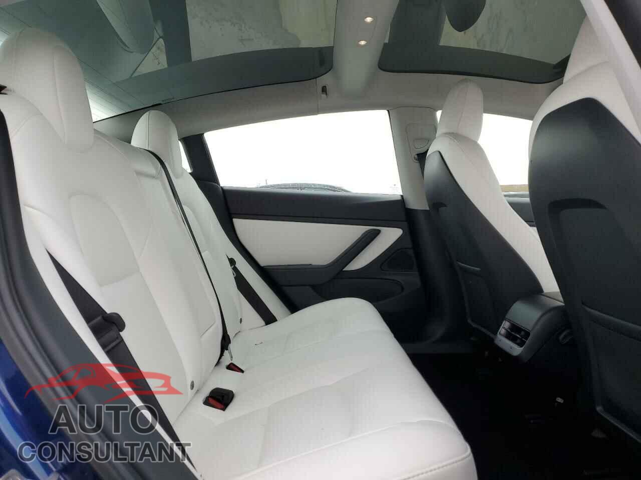 TESLA MODEL 3 2021 - 5YJ3E1EA1MF848370