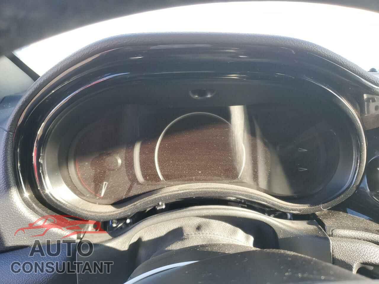 DODGE DURANGO 2023 - 1C4SDJFT2PC590828