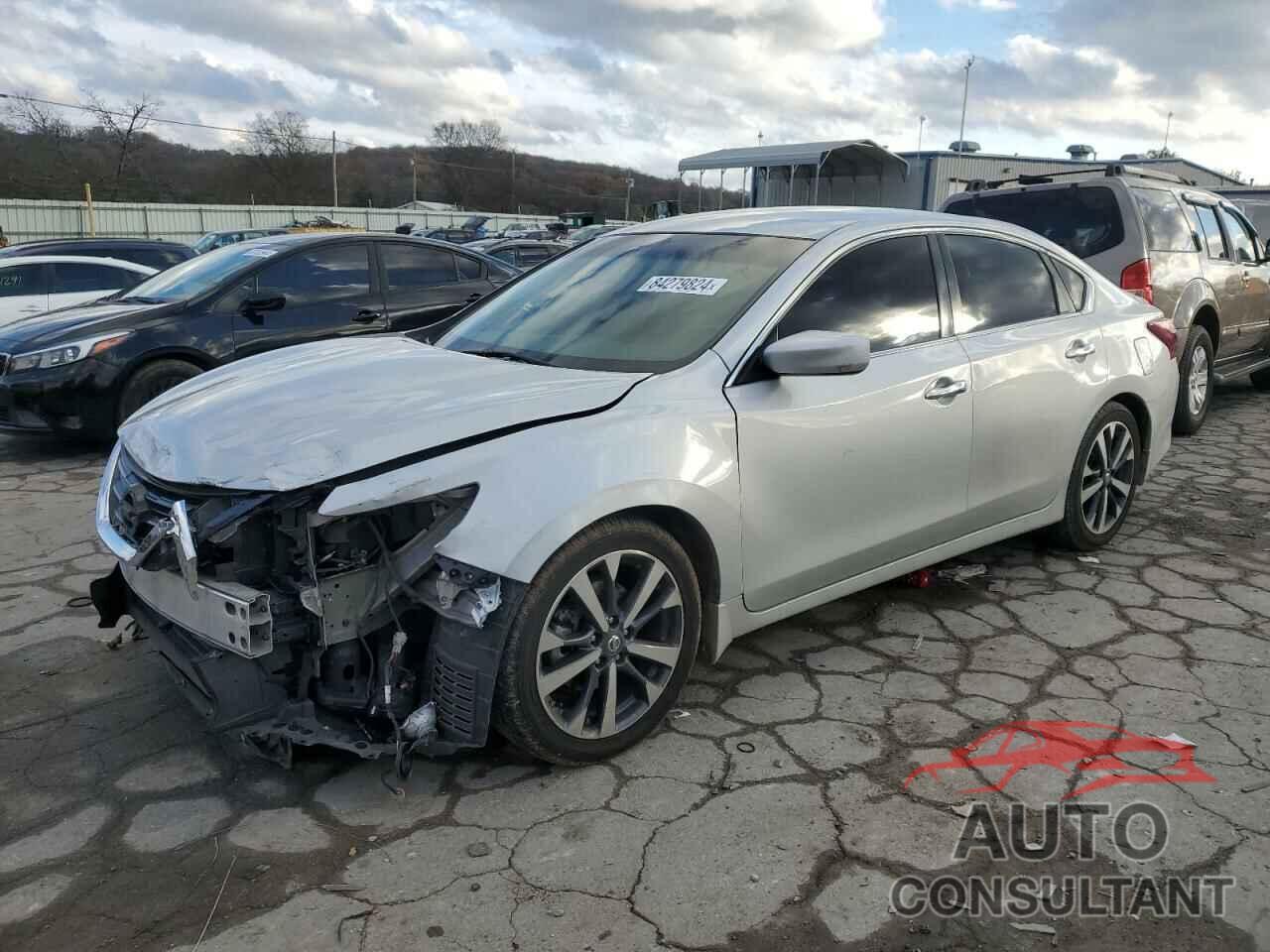 NISSAN ALTIMA 2017 - 1N4AL3AP5HN330911