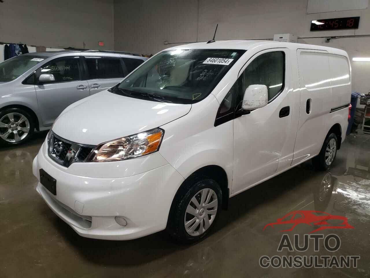 NISSAN NV 2019 - 3N6CM0KNXKK709943