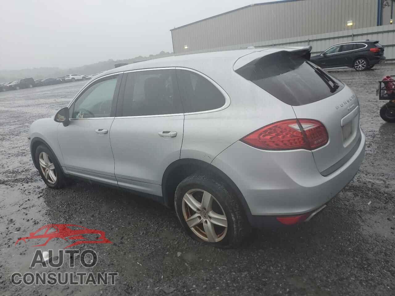 PORSCHE CAYENNE 2012 - WP1AA2A2XCLA10260