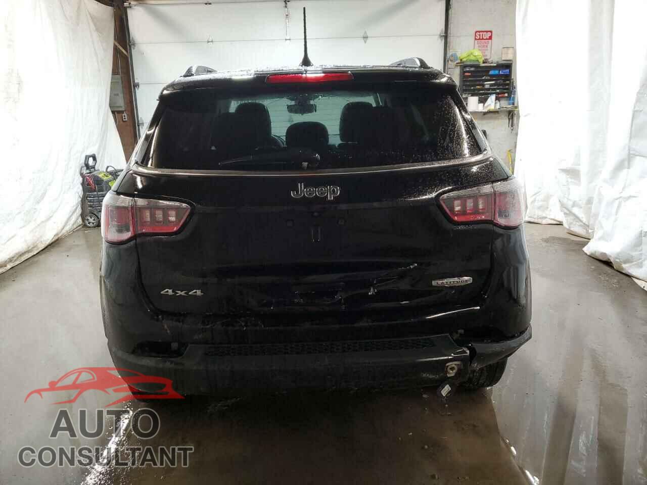 JEEP COMPASS 2020 - 3C4NJDBB7LT112486