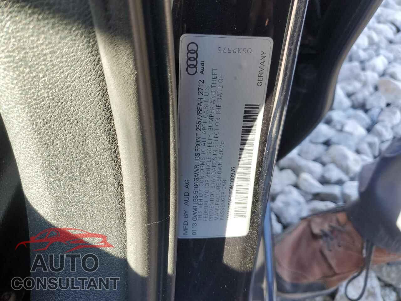 AUDI A6 2013 - WAUGFAFC5DN100976