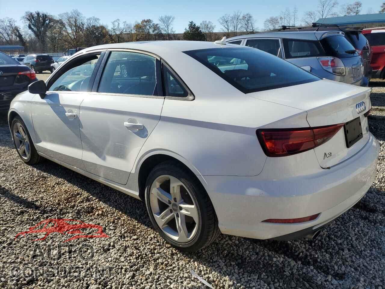 AUDI A3 2017 - WAUB8GFF2H1026432
