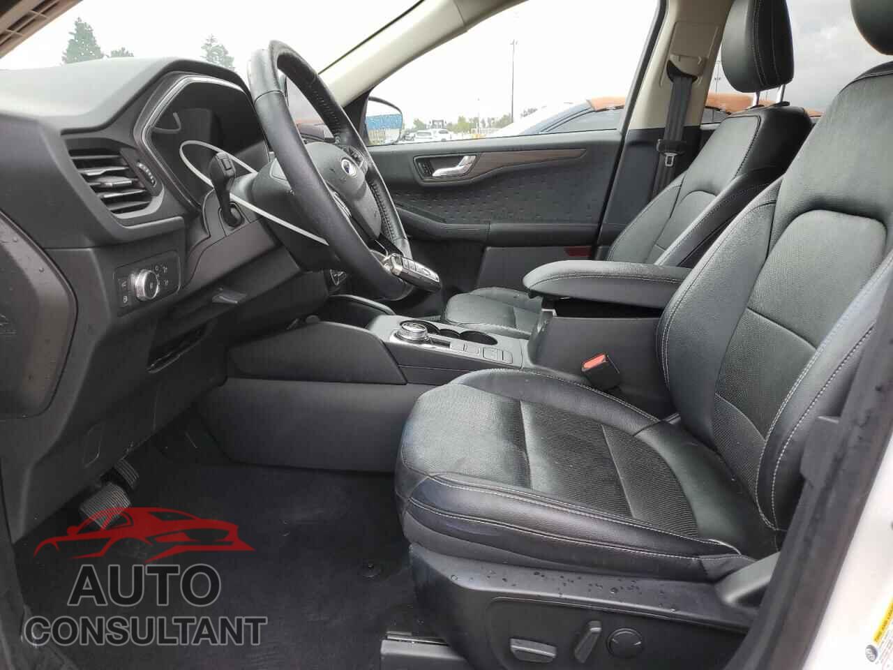 FORD ESCAPE 2020 - 1FMCU0DZ5LUA09523
