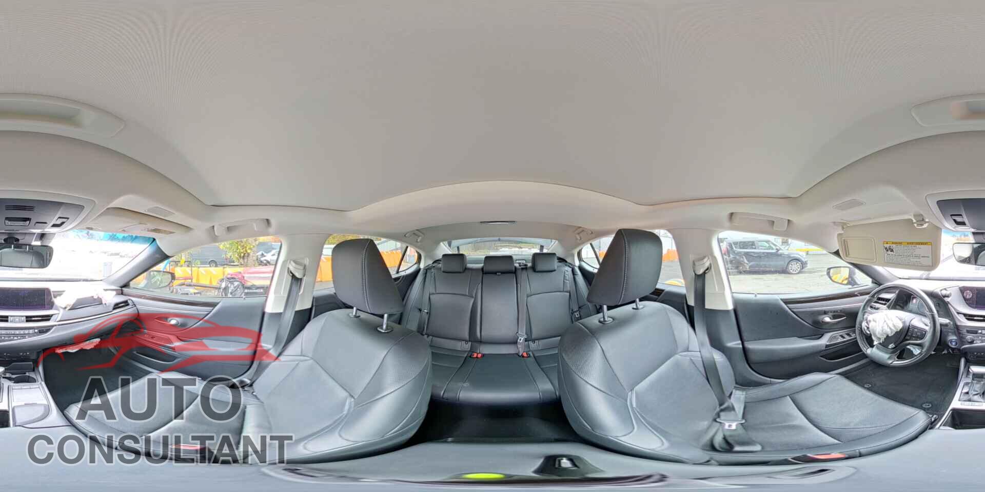 LEXUS ES300 2019 - JTHB21B1XK2002360