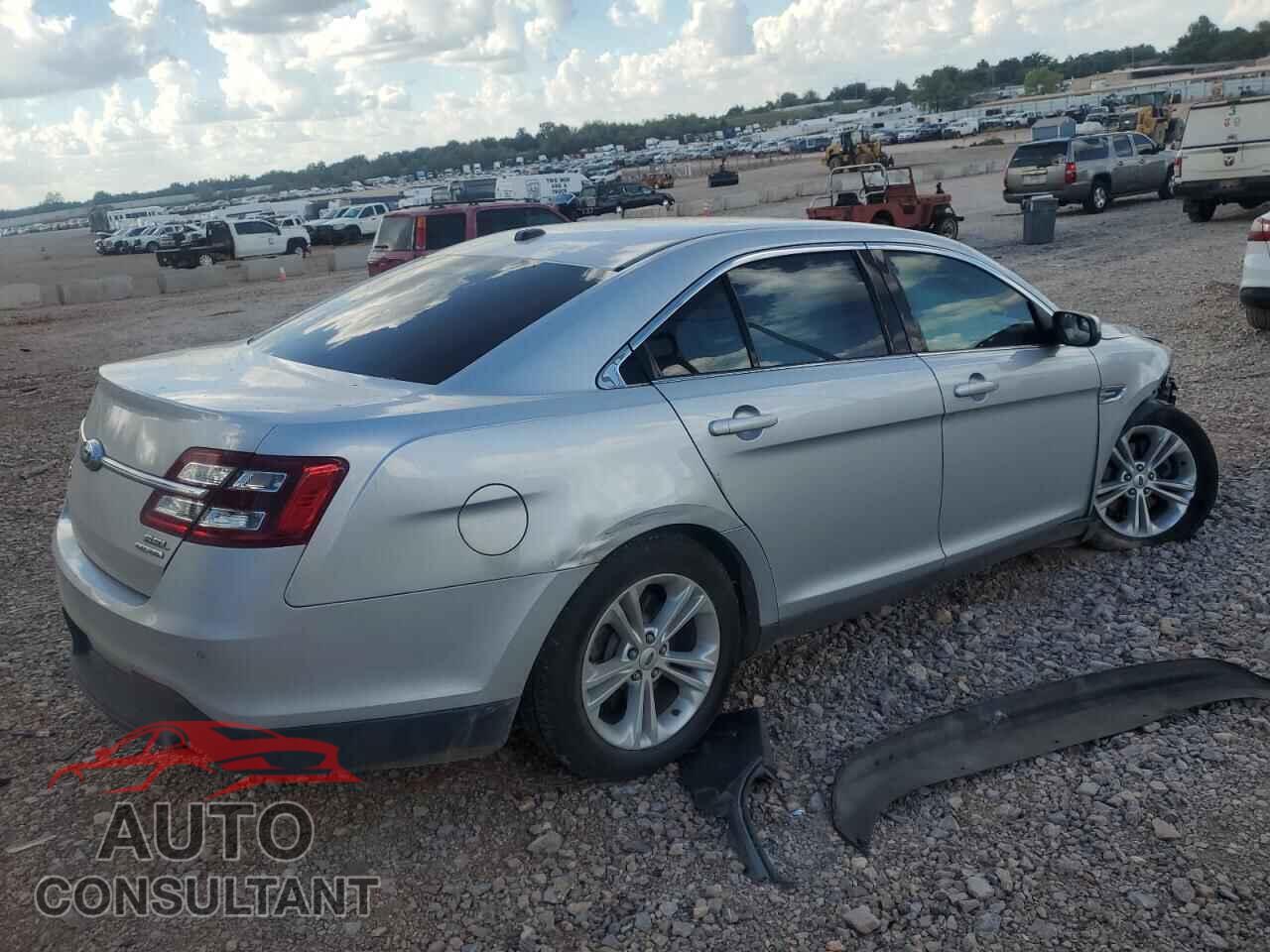 FORD TAURUS 2014 - 1FAHP2E88EG120979