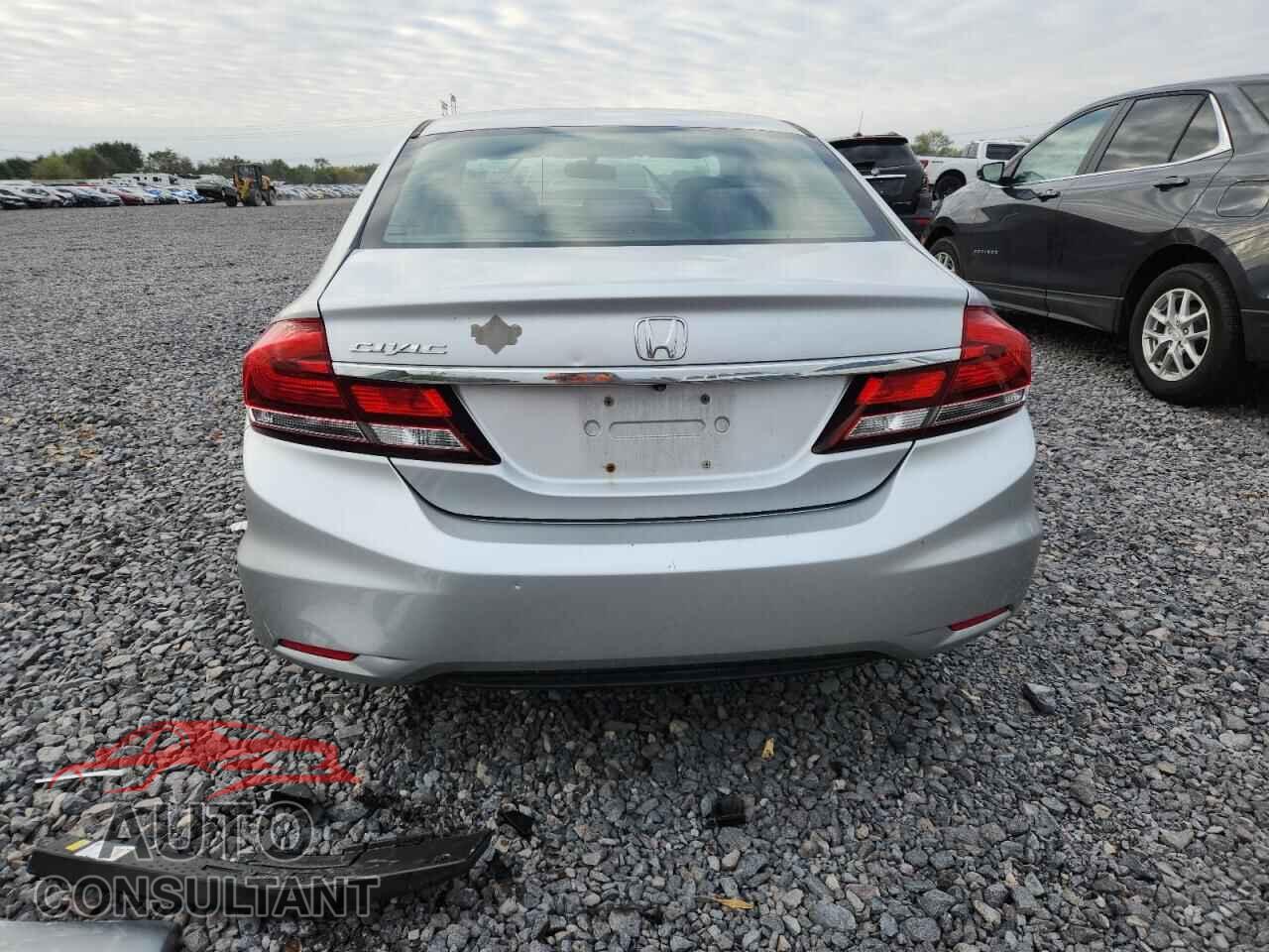 HONDA CIVIC 2013 - 19XFB2F55DE236496