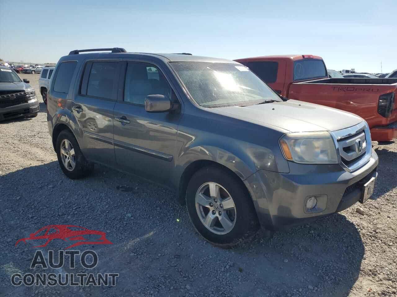HONDA PILOT 2011 - 5FNYF4H73BB094759