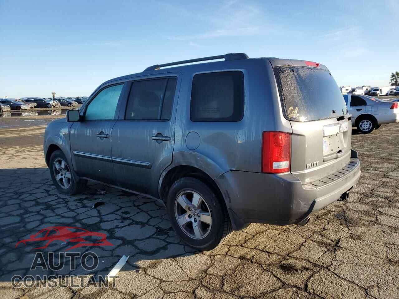HONDA PILOT 2011 - 5FNYF3H72BB034708